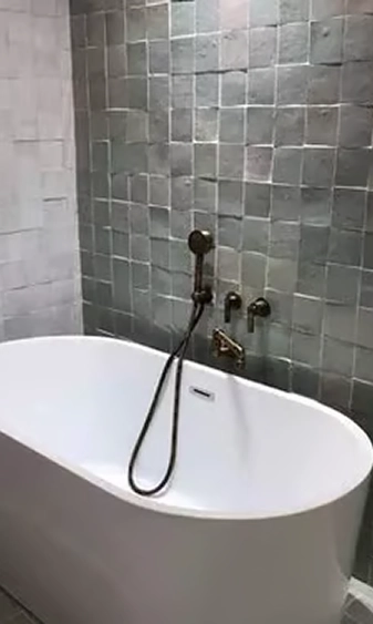 Votre seul interlocuteur pour votre salle de bain clé en main